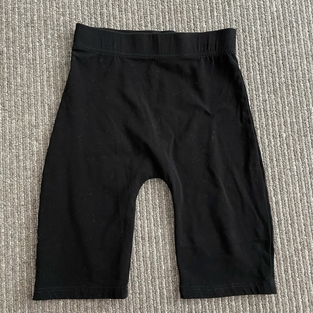 Isalis black biker shorts 8”
